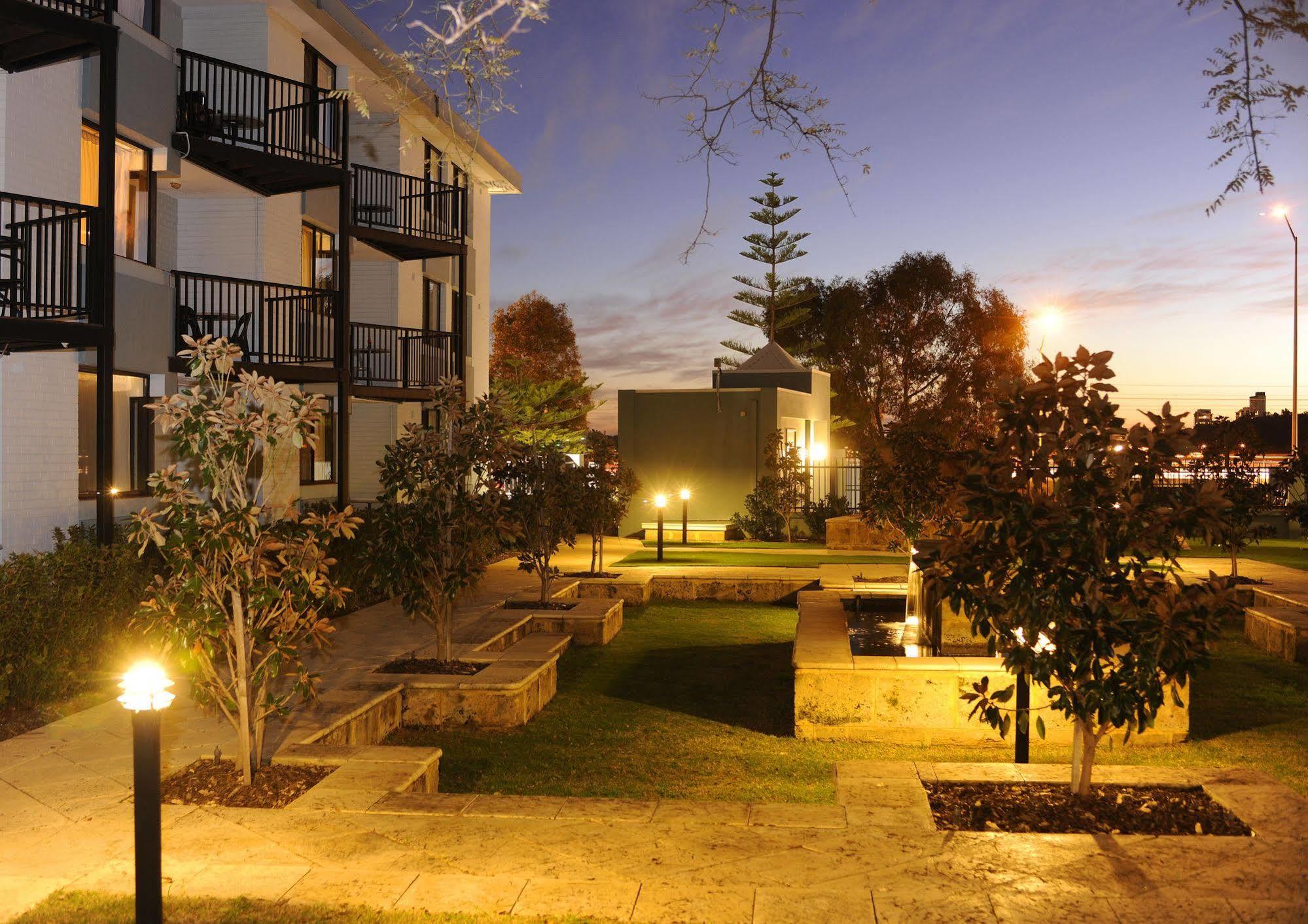 Lodestar Waterside Apartments 珀斯 外观 照片